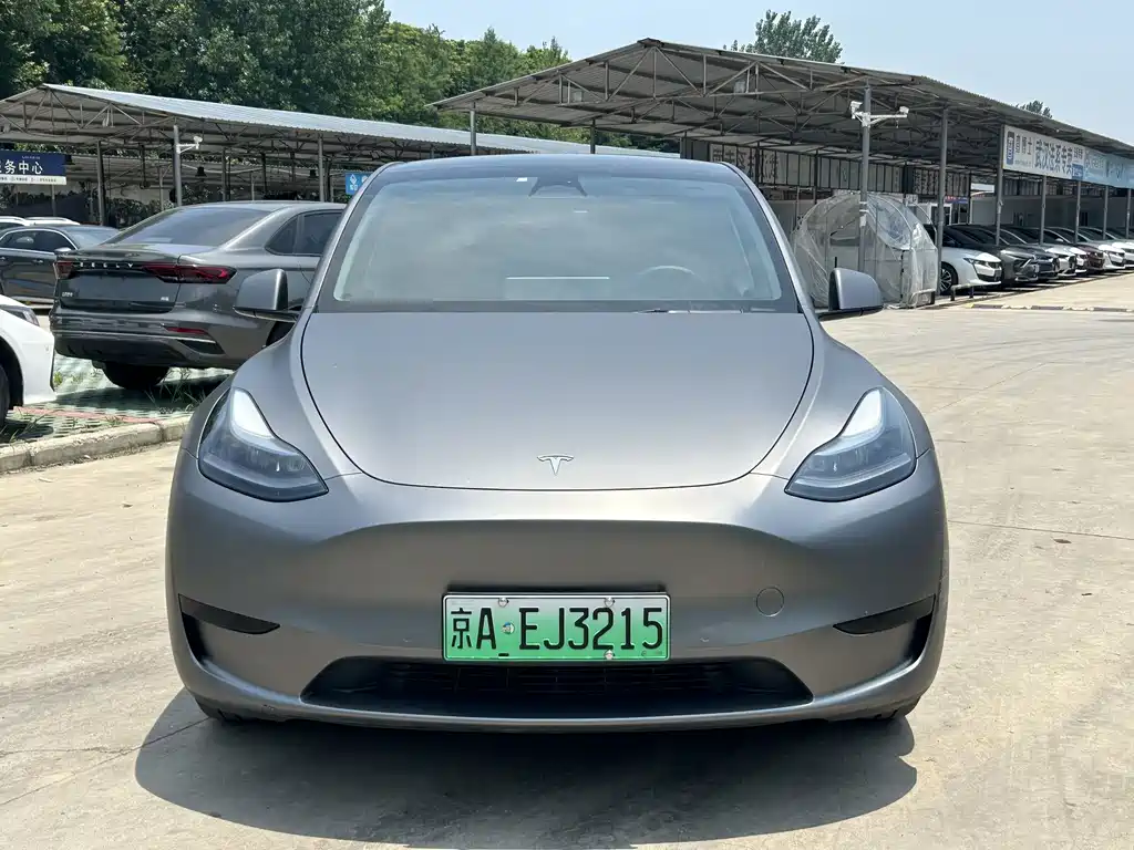 Tesla Model Y 2024 — фото 3