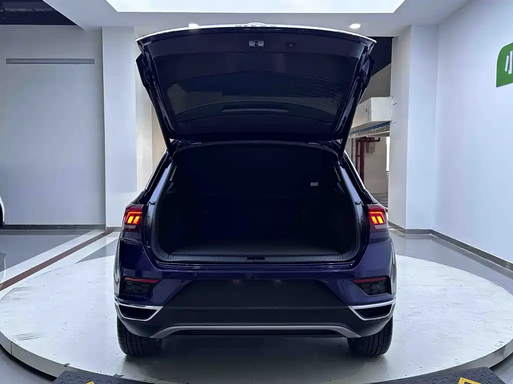 Volkswagen T-Roc 2022 — фото 17