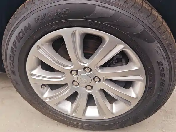 Land Rover Discovery Sport 2018