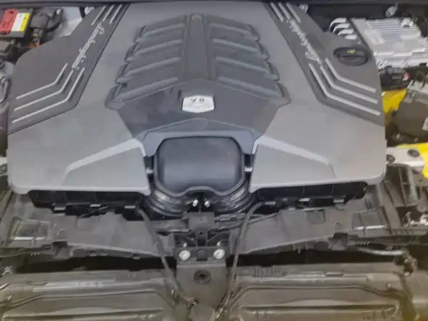 Lamborghini Urus 2023