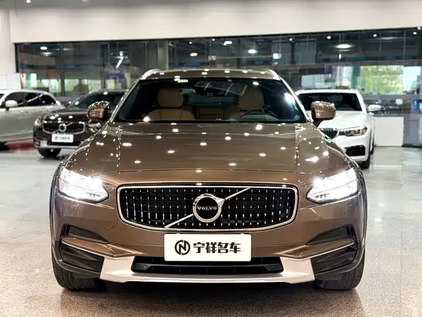 Volvo V90 2017