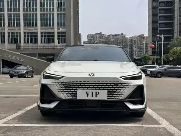 Changan UNI-V 2024