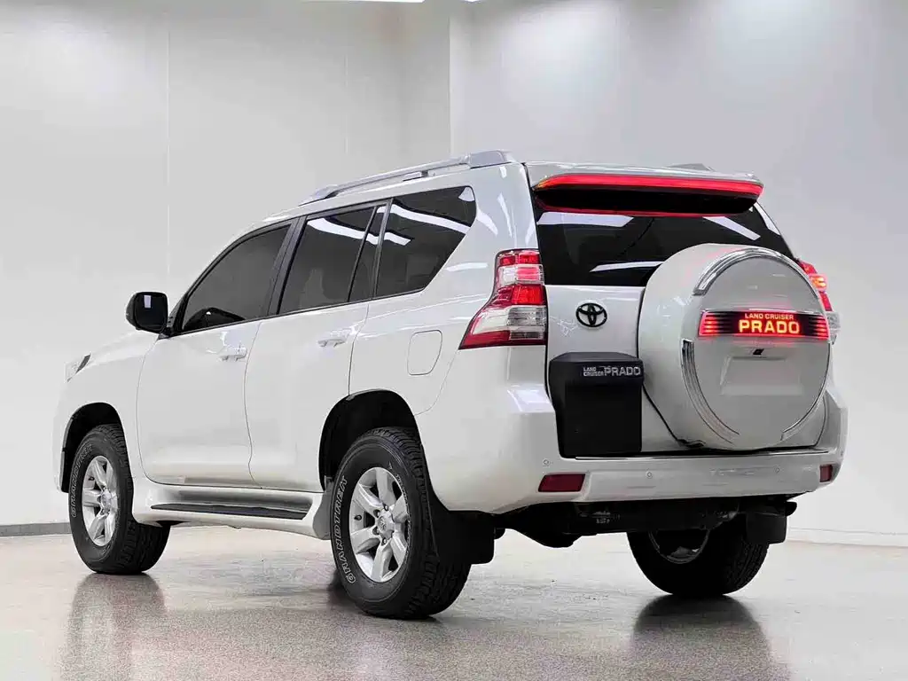Toyota Prado 2017 — фото 29