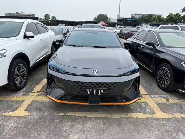Changan UNI-V 2024