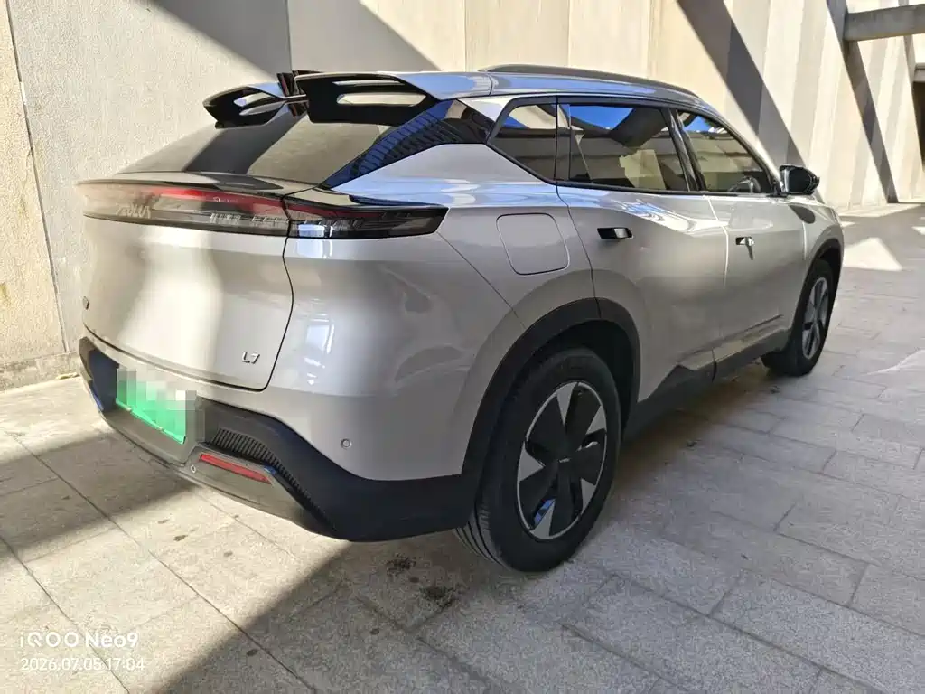 Dongfeng Fengshen L7 2025 — фото 11
