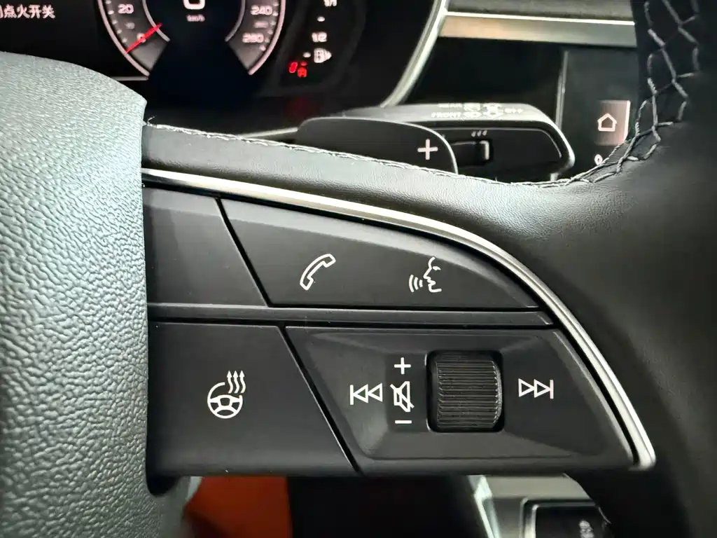 Audi Q3 2022 — фото 15