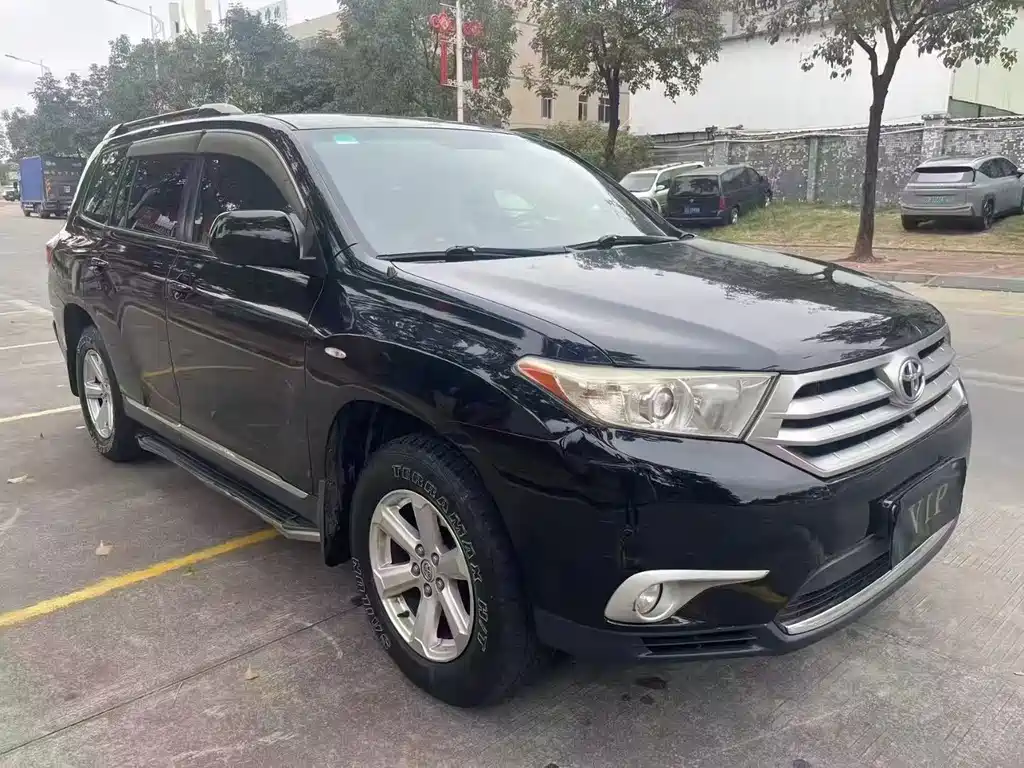 Toyota Highlander 2014 — фото 3