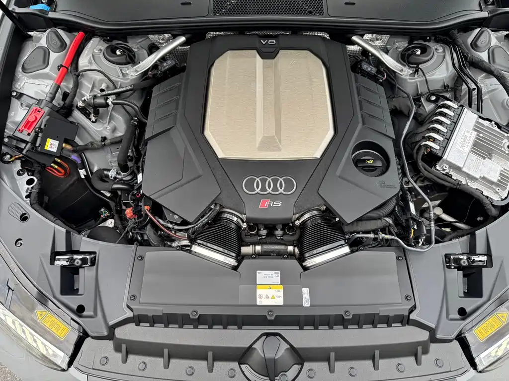 Audi RS 6 2024 — фото 7