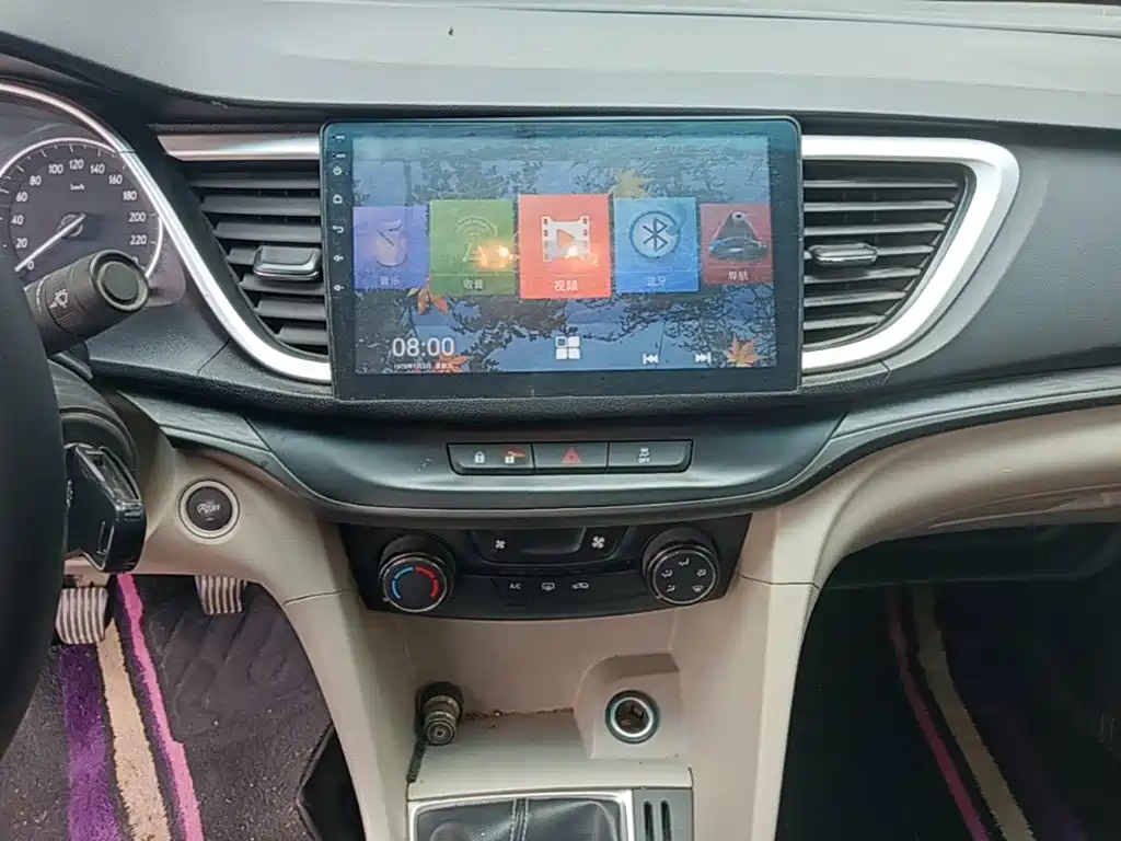 Buick Excelle 2017 — фото 13