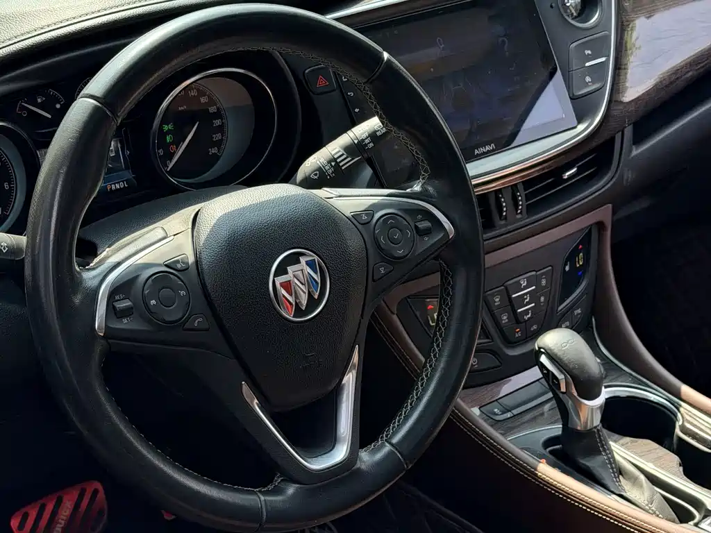 Buick Envision Plus 2017 — фото 9