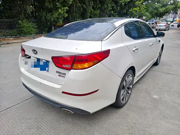 Kia K5 2016