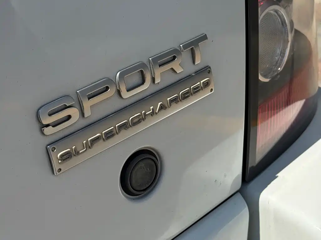 Land Rover Sport 2011 — фото 27