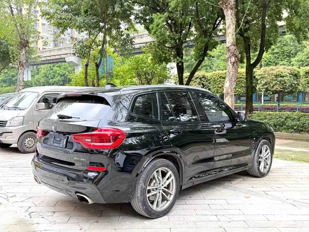 BMW X3 2019 — фото 9