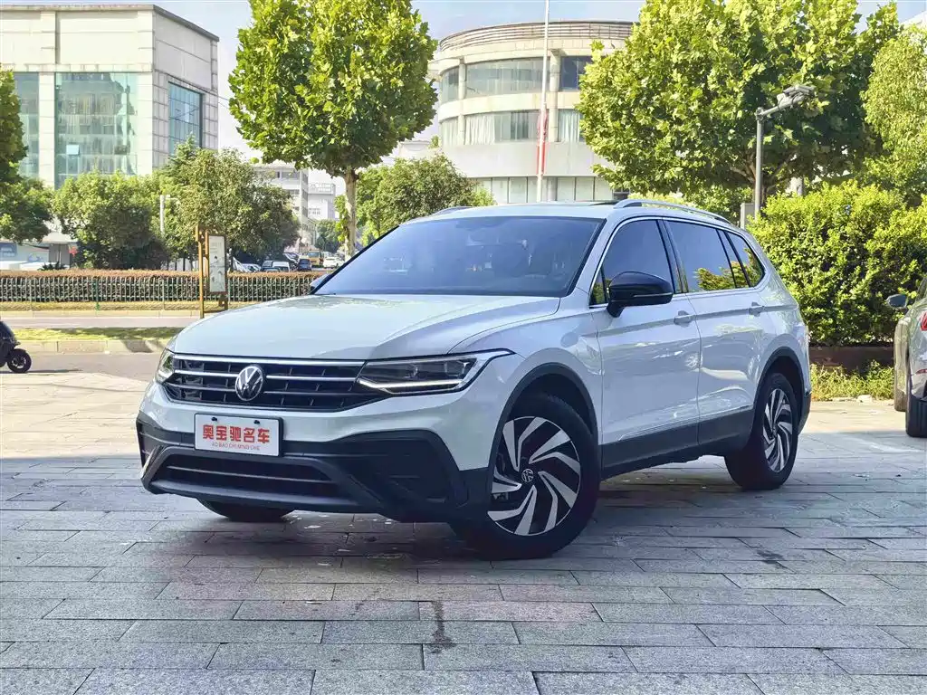 Volkswagen Tiguan L 2025