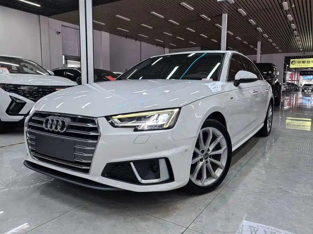 Audi A4L 2019