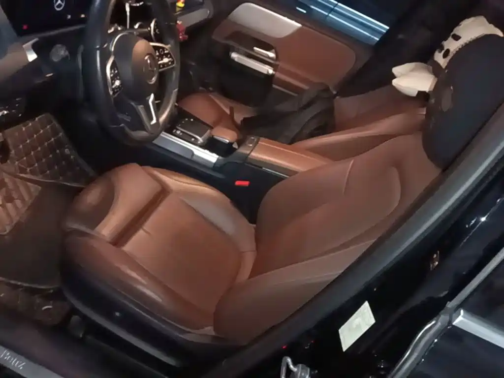 Mercedes-Benz GLB 2023 — фото 15