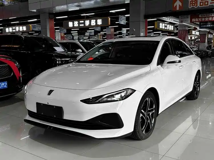 Roewe D7 2024