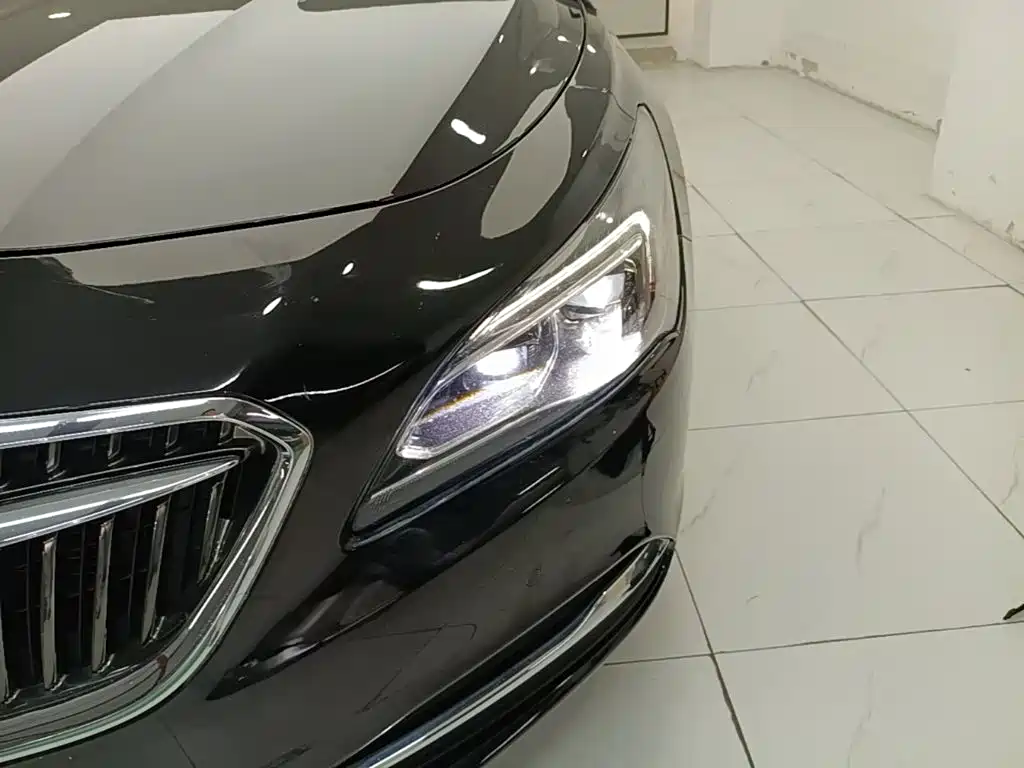 Buick LaCrosse 2016 — фото 24