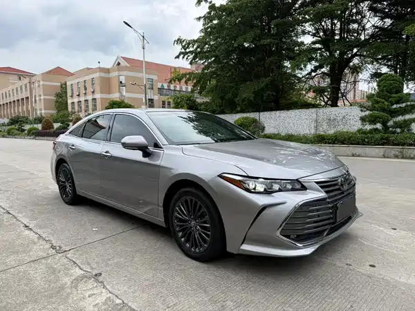 Toyota Avalon 2019