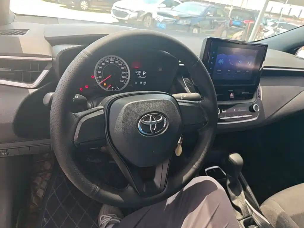 Toyota Levin 2022 — фото 10