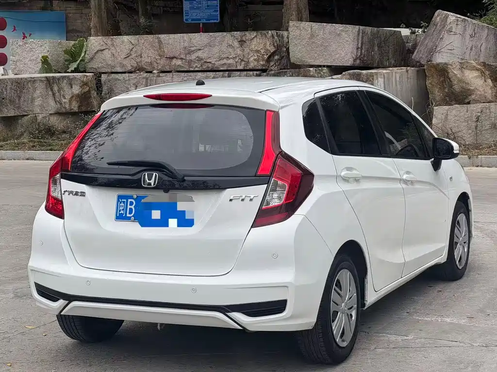 Honda Fit 2019 — фото 9