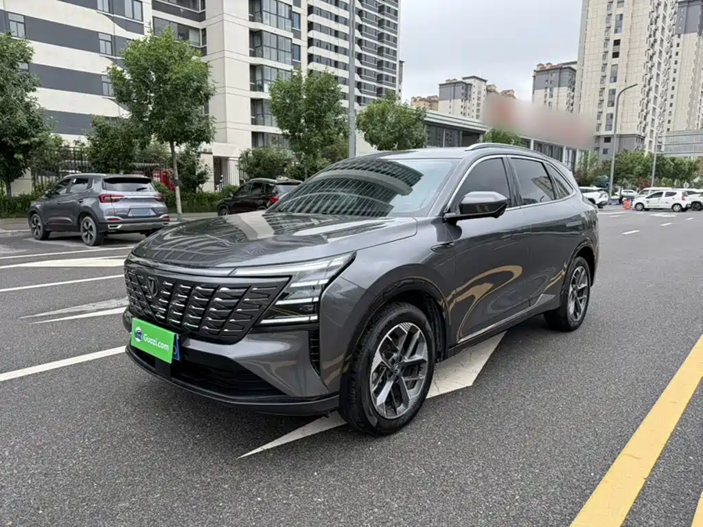 Changan CS75 PLUS 2024 — фото 2