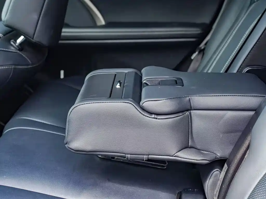 Lexus RX 2022 — фото 17