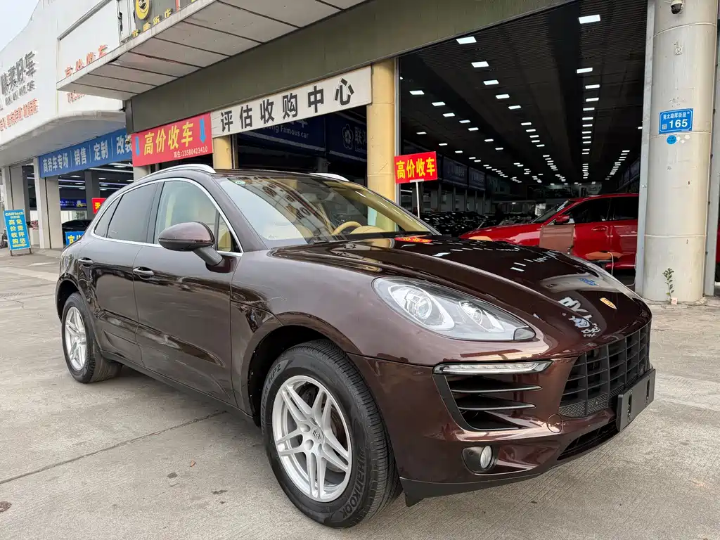 Porsche Macan 2017 — фото 2