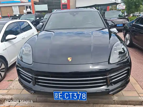 Porsche Cayenne 2020