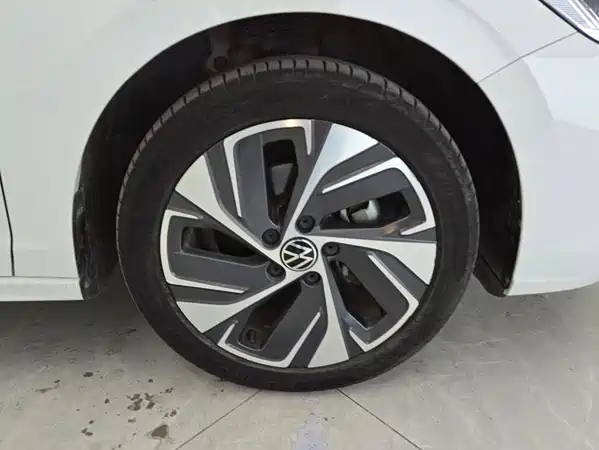Volkswagen Bora 2023