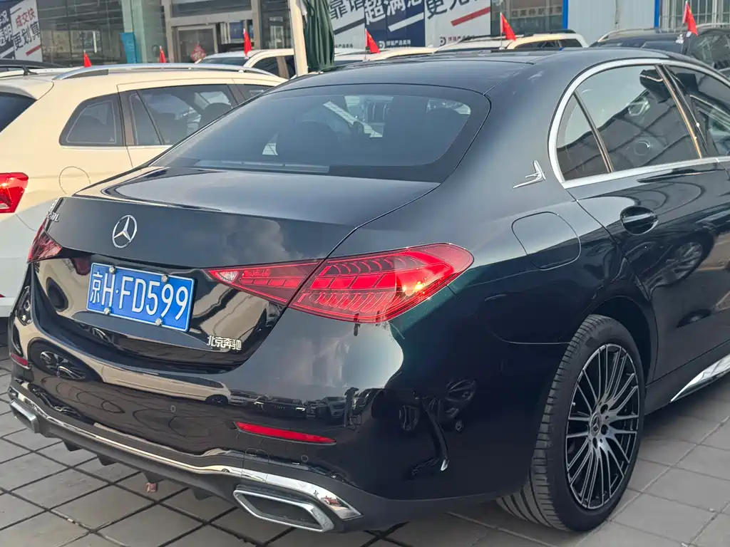 Mercedes-Benz C-Class 2023 — фото 5