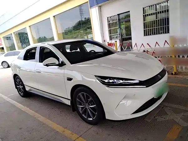 BYD Qin L 2025