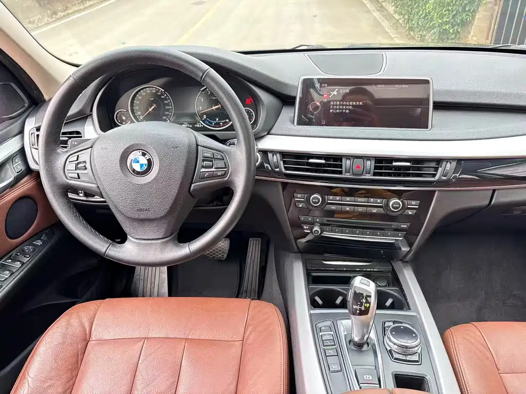 BMW X5 2015 — фото 8