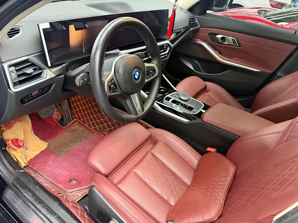 BMW i3 2023