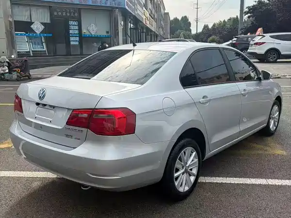 Volkswagen Jetta 2013