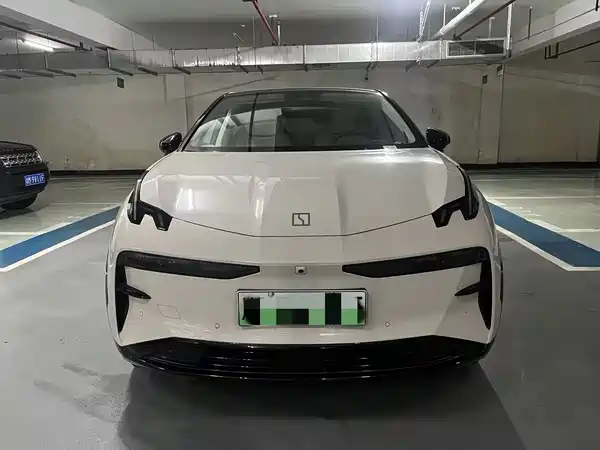 Zeekr X 2024