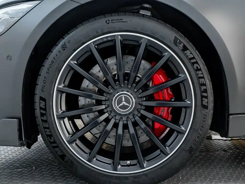 Mercedes-Benz AMG GT 2023 — фото 10