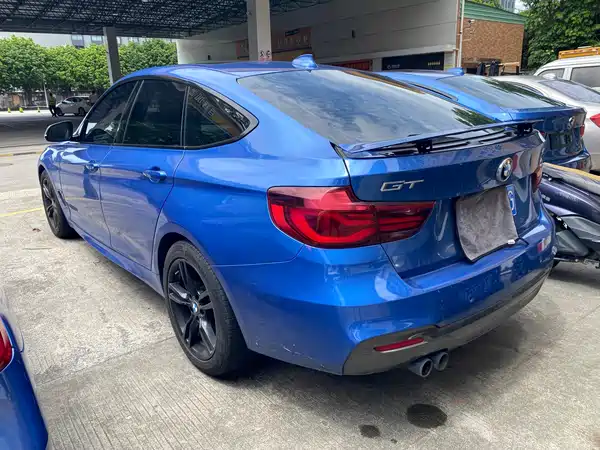 BMW 3 Series GT 2019