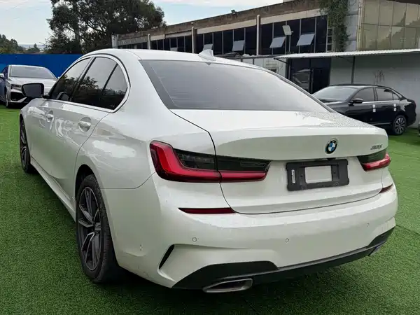 BMW 3 Series 2020