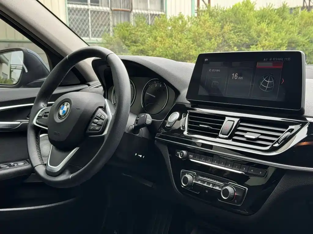 BMW 1 Series 2022