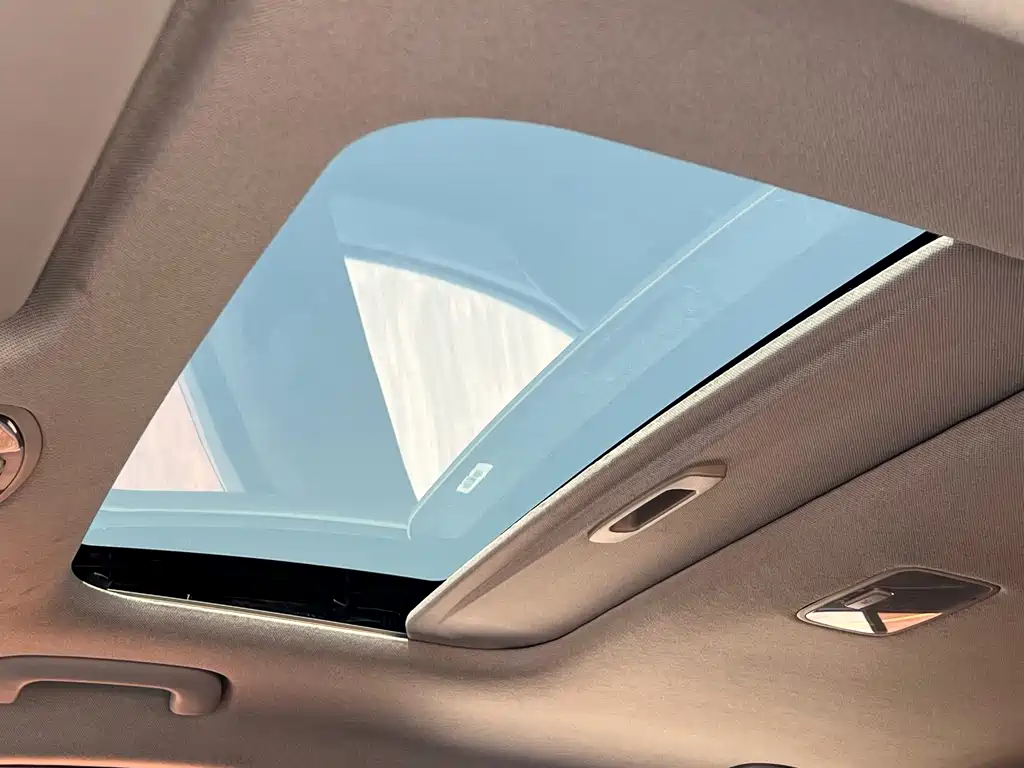 Hyundai Elantra 2019 — фото 10