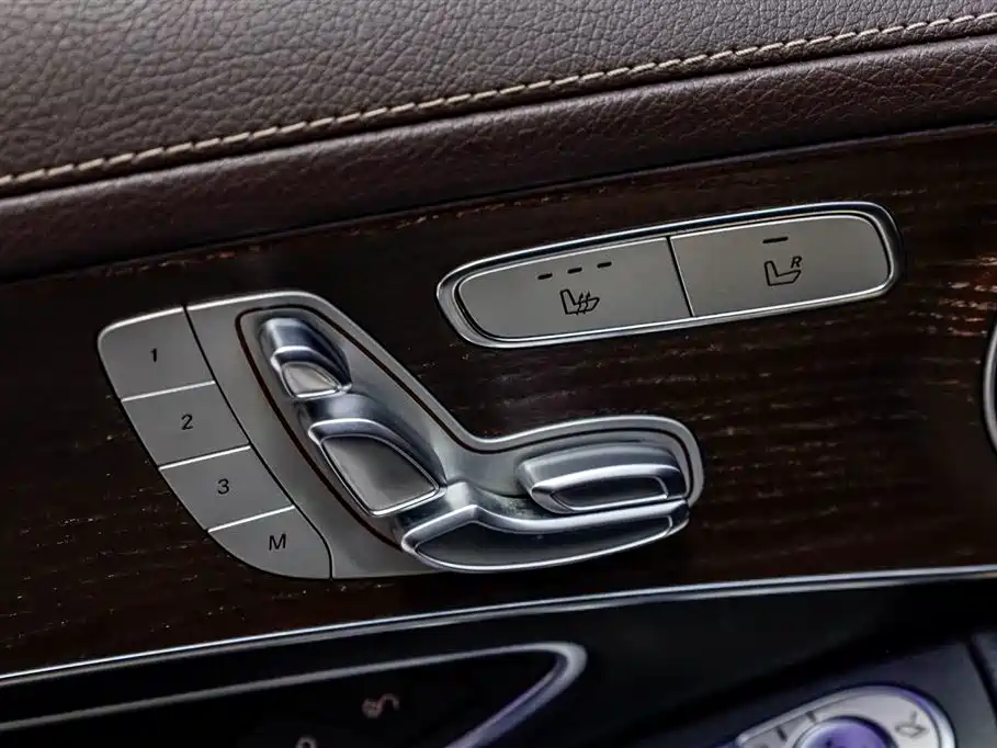 Mercedes-Benz GLC 2023 — фото 17