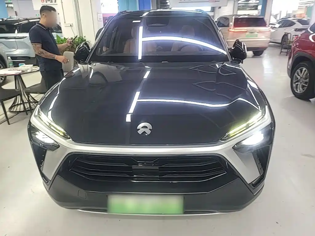 NIO ES8 2021 — фото 3