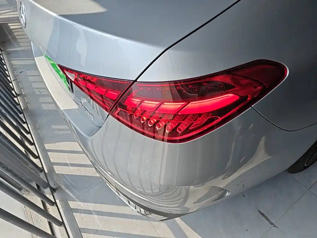 Mercedes-Benz C-Class 2022 — фото 8