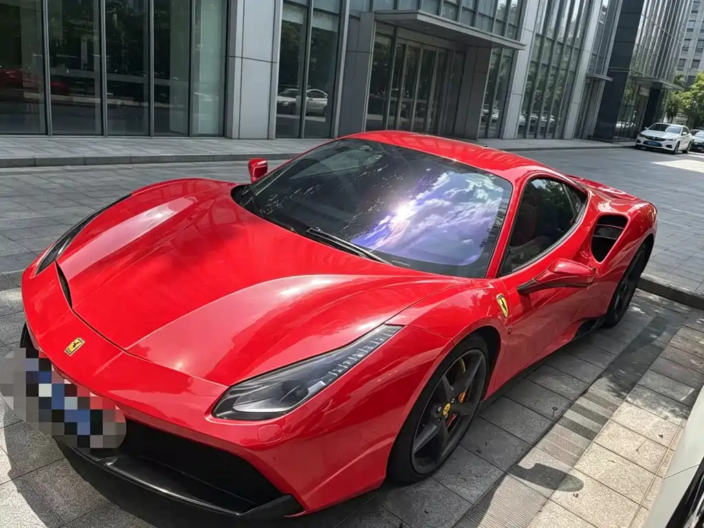 Ferrari 488 2016