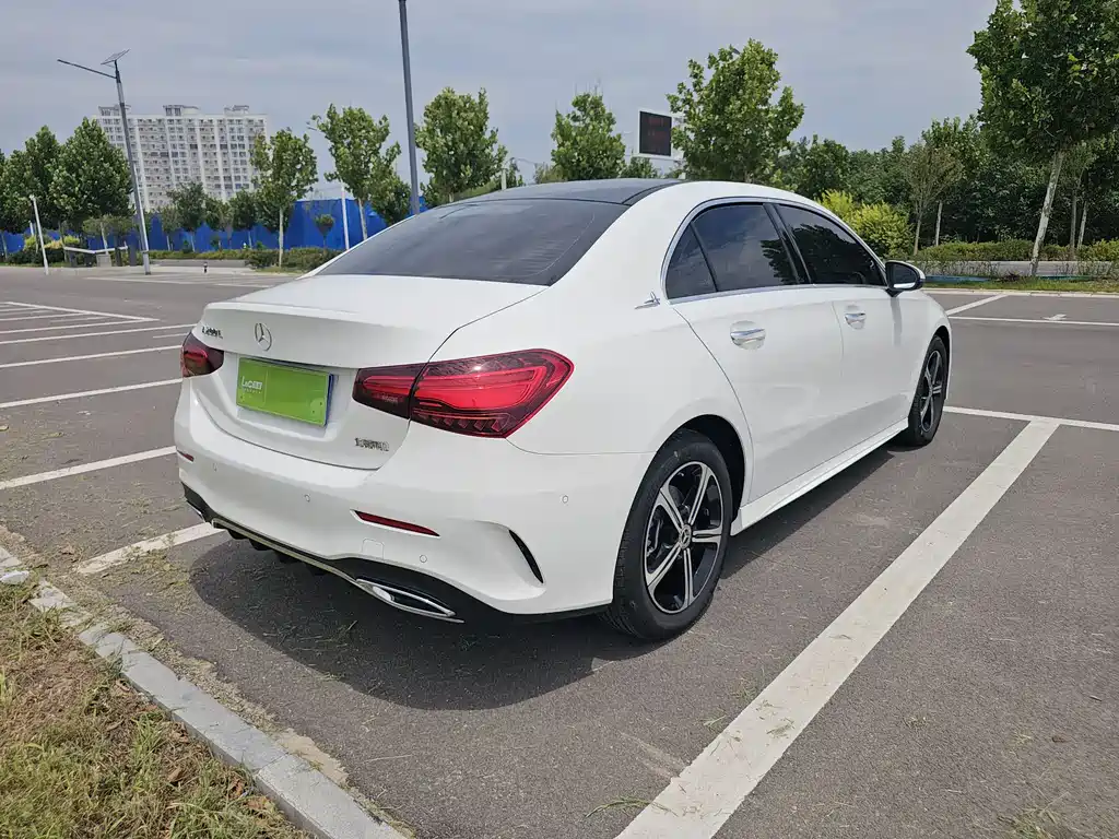 Mercedes-Benz A-Class 2025 — фото 12