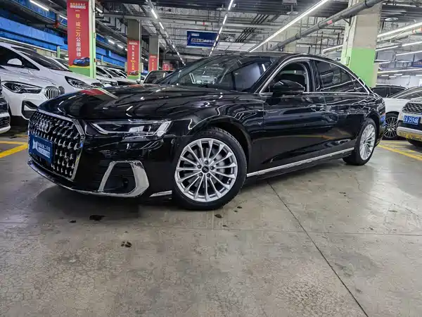 Audi A8 2023