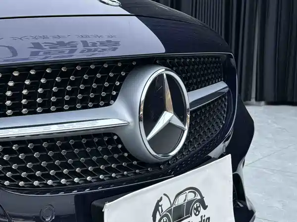 Mercedes-Benz C-Class 2019