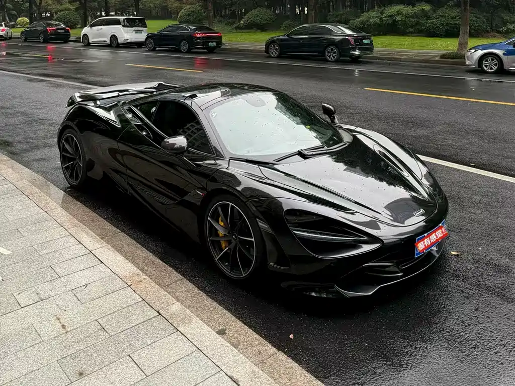 McLaren 720S 2019 — фото 3