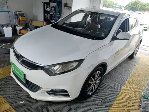 Changan Eado XT 2015